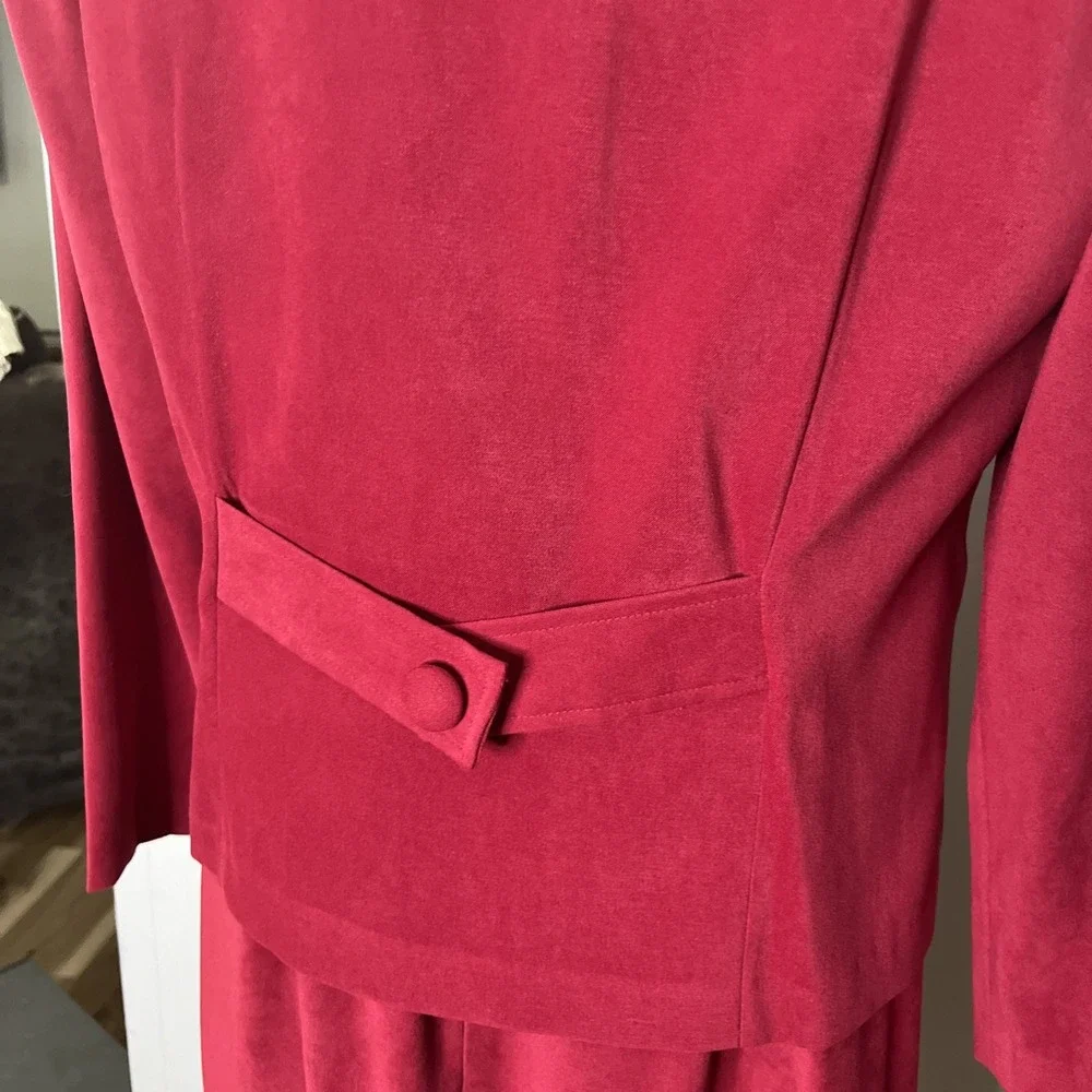 VTG Jessica Howard Red Matching Skirt & Jacket Set 12 Petite Career Co-ord
